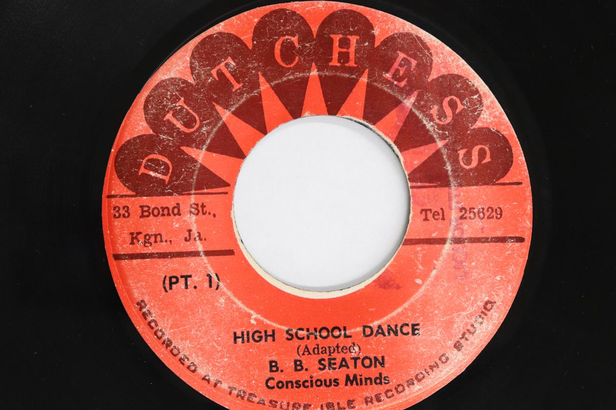 

7inch Record B.B. SEATON, CONSCIOUS MINDS - High School Dance NONE DUTCHESS 1974 Jamaica Reggae, Ska & Dub Used