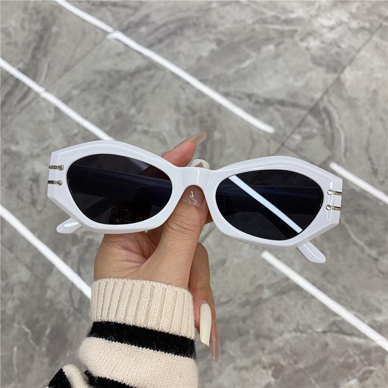 KAMMPT Cateye Vintage Sunglasses For Women Retro Fashion Cat Eye Sun Glasses Anti-UV Travel Fishing Eyewear Oculos De Sol UV400