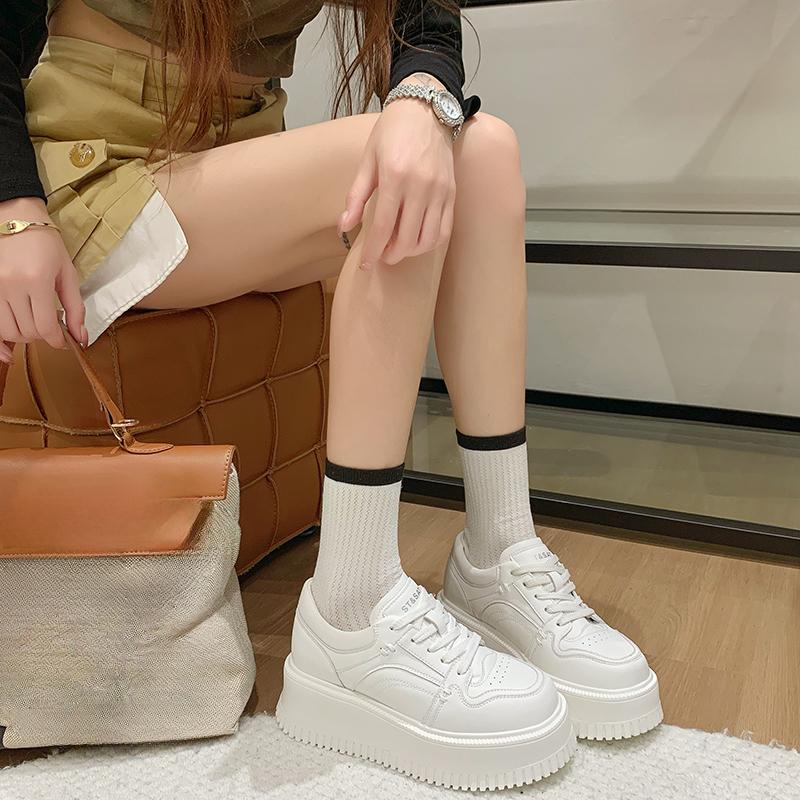 2024 Autumn Women's Thick Sole Sneakers Fashionable New Outdoor Lace-up Sports Shoes Breathable Casual Walking Womens Shoes