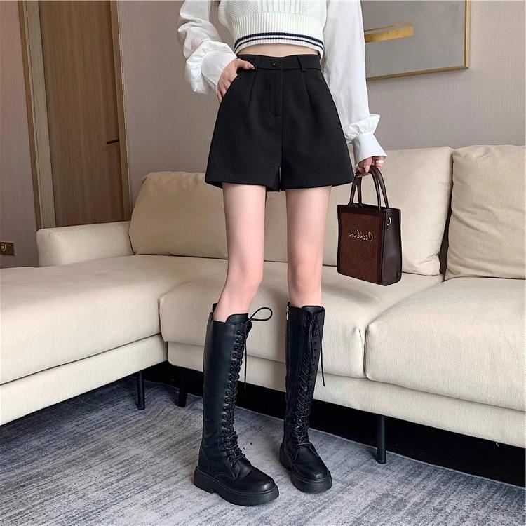 2024 Women's High-Waisted Woolen Shorts: A-Line, Slimming, Thickened, Black Casual Pants for Autumn & Winter Wear