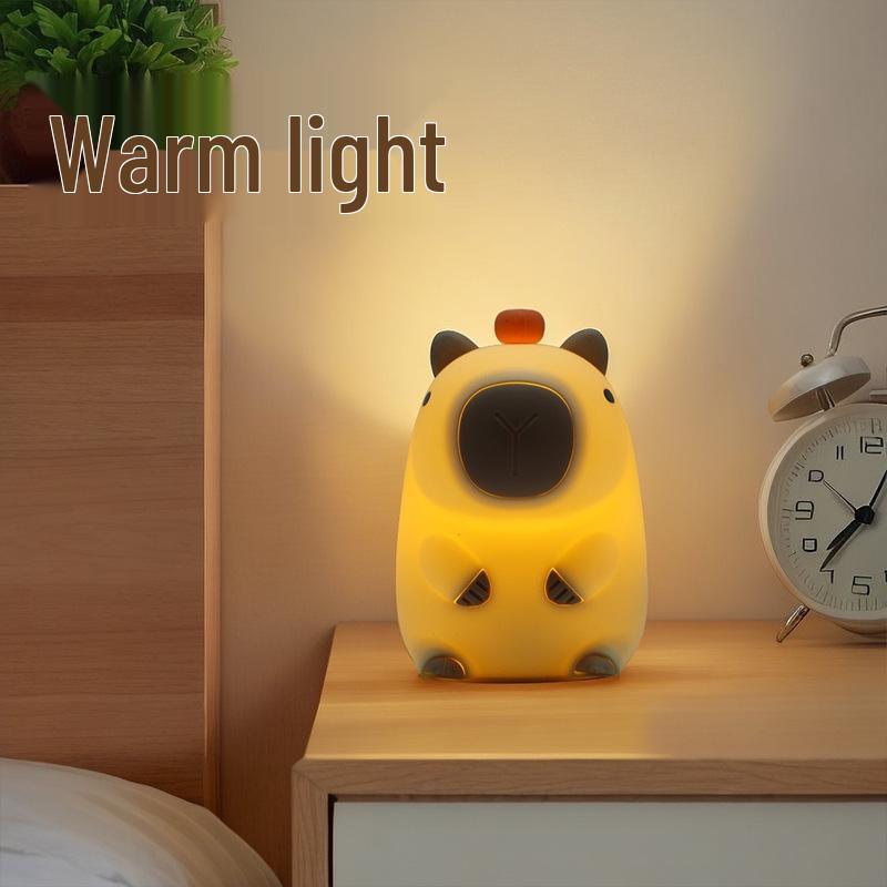 Capybara Silicone Night Light: Bedside Sleep Companion