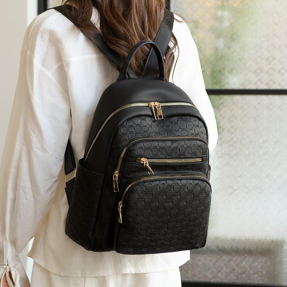 Simple and Versatile Backpack Large Capacity Casual Retro Backpack Multifunctional Shoulder Bag Women's Soft Leather Backpack