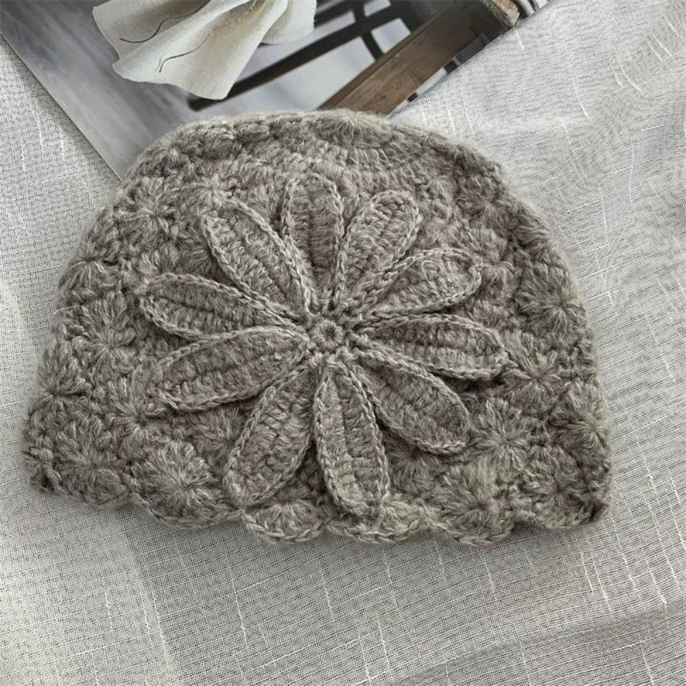 Flower Decorated Knitted Cap Warm Women's Beanie Retro Woolen Cap Outdoor