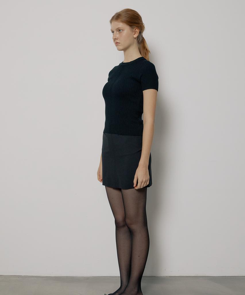 Moseullu Mini Lip Skirt Pants (Black)