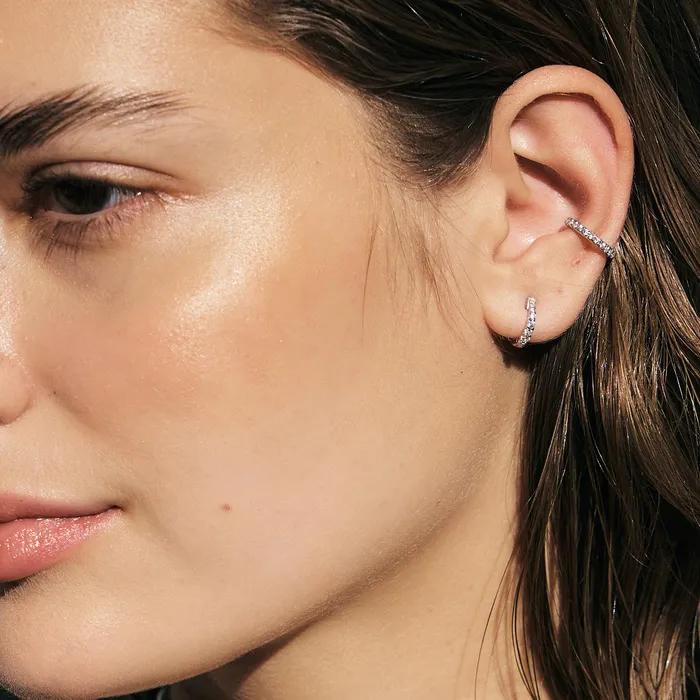 PETIT ONE TOUCH HOOP EARRING