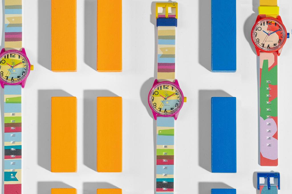Citizen Smile Solar a collaboration model with textile designer Masaru featuring a snake border 10 ATM water urethane Q&Q Watch, Suzuki, design.