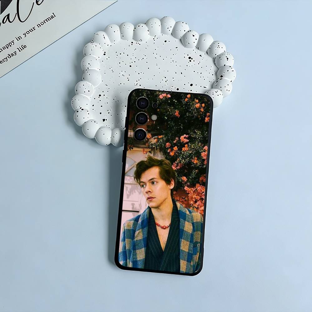 H-Harry Music Styles Black Soft Silicone Phone Case for Samsung S25, S24, S21, S22, S23, S30, Ultra, S20, Plus, FE, Lite