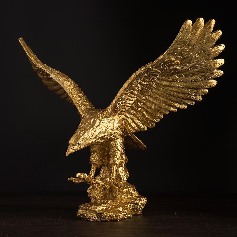 NORTHEUINS American Resin Golden Eagle Statue Art Animal Model Collection Ornament Home Office Desktop Feng Shui Decor Figurines