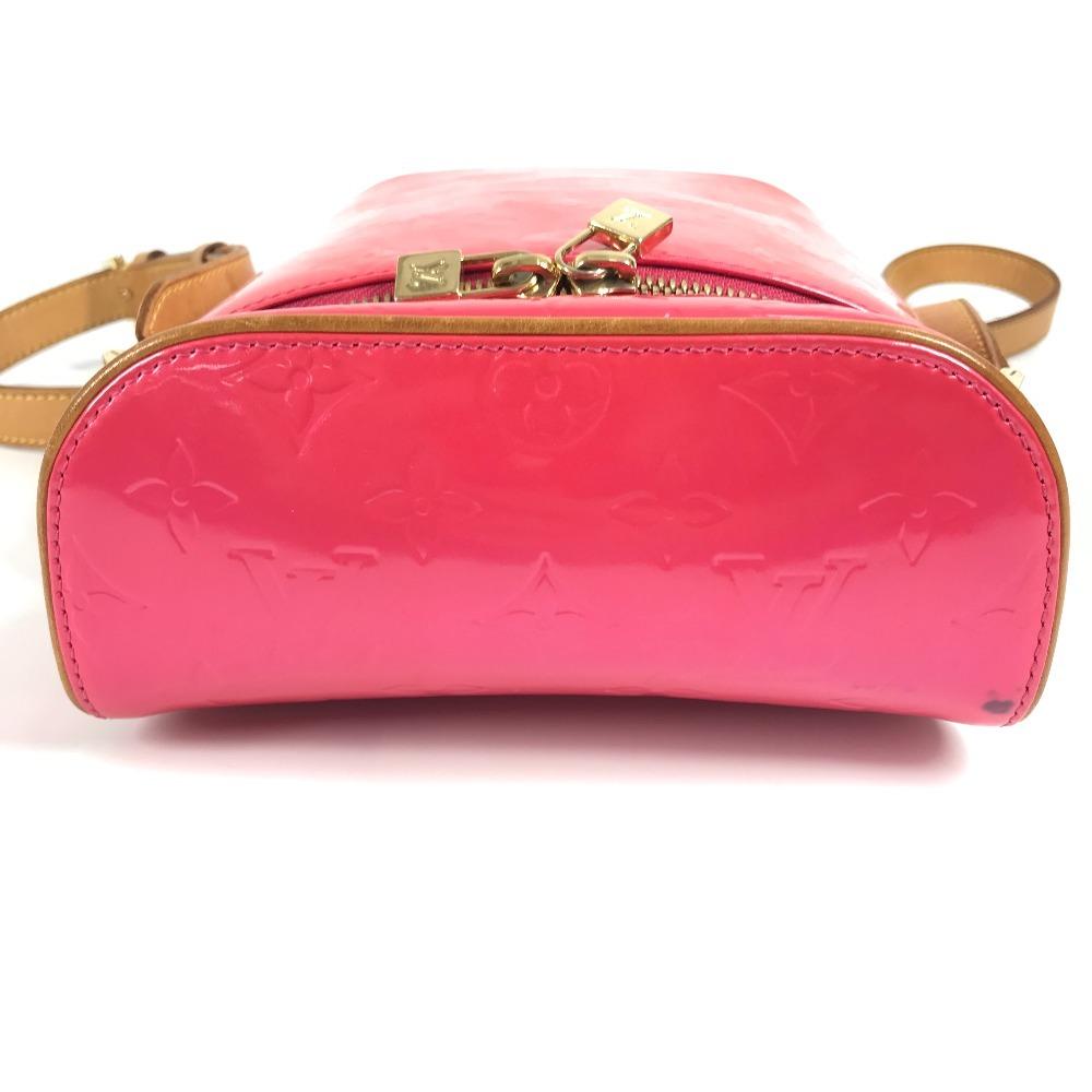 Louis Vuitton M91259 MonogramVernis Sullivan Vertical Pochette Shoulder Bag