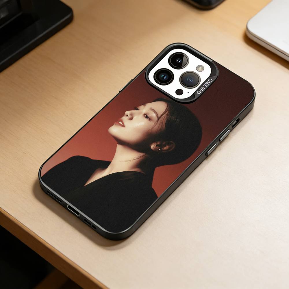 

Actor Park S-Shin-hye Phone Case For iPhone 17,16,15,14,13,12,11 Plus,Pro Max,XS,Colorful Silver Black Cover iPhone15plus