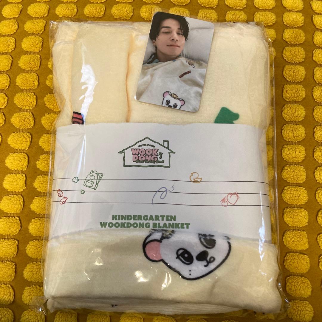 

[USED] Ukdong Home Sweet Home Korean Pop-Up Blanket with Trading Cards