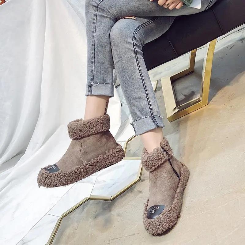 2021 new sheep curly wool shoes warm velvet cotton shoes women's winter flat short boots children's shoes non-slip snow boots