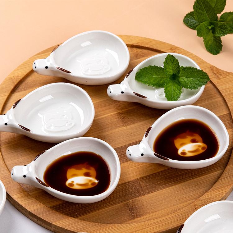Embossed Cartoon Small Saucer Ceramic Seasoning Dish Korean Calf Dipping Dish Home Creative Cute Sauce Plate Kitchen Tableware