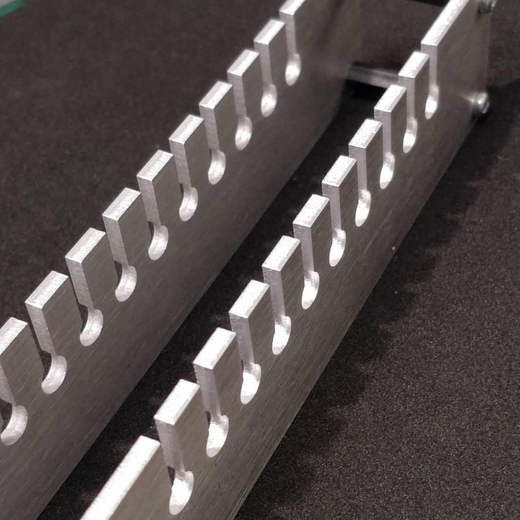 Mini 4WD Jig Tire Processing Jig for Propeller Tire (10-Tire Creation)