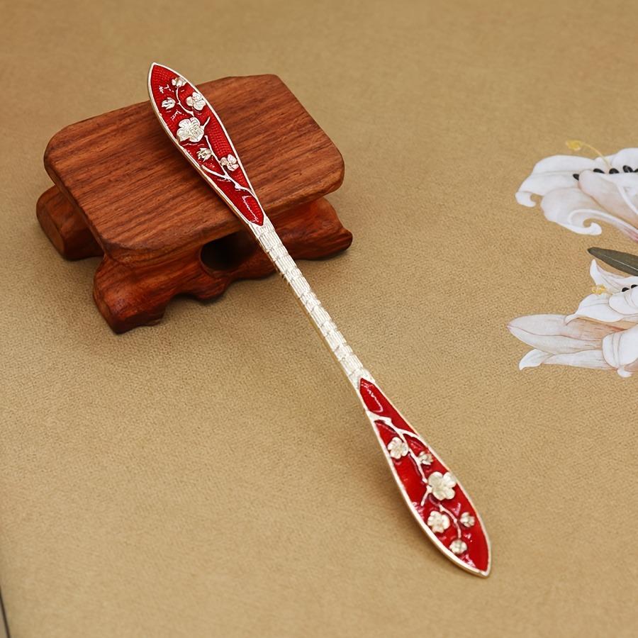 Beautifully styled women's hair, fixed hair accessories, hairpins, hair accessories, headwear