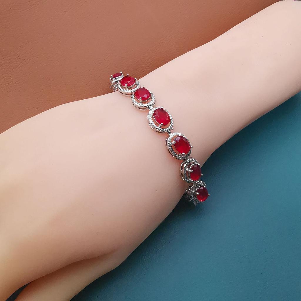 2026 Fashion Trend Jewelry Multi-color Zircon Bracelet Simple Versatile Oval Hollow Bracelet Women