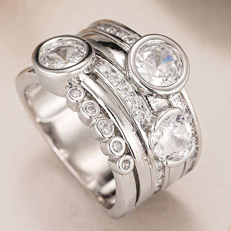 

Huitan Copper Color Women Ring Fashion Design Party Daily Accessories Inlaid Sparkling Cubic Zirconia Personality Lady Zircon 6