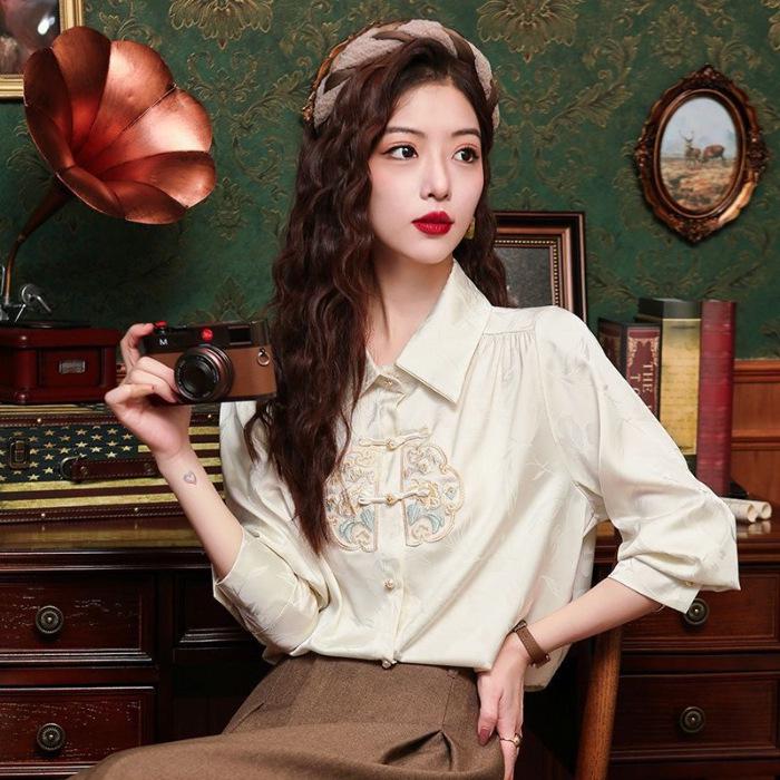 

2024 Spring Retro Embroidered Frog-Button Blouse: Chinese Style Long Sleeve Stand Collar Jacquard Shirt M