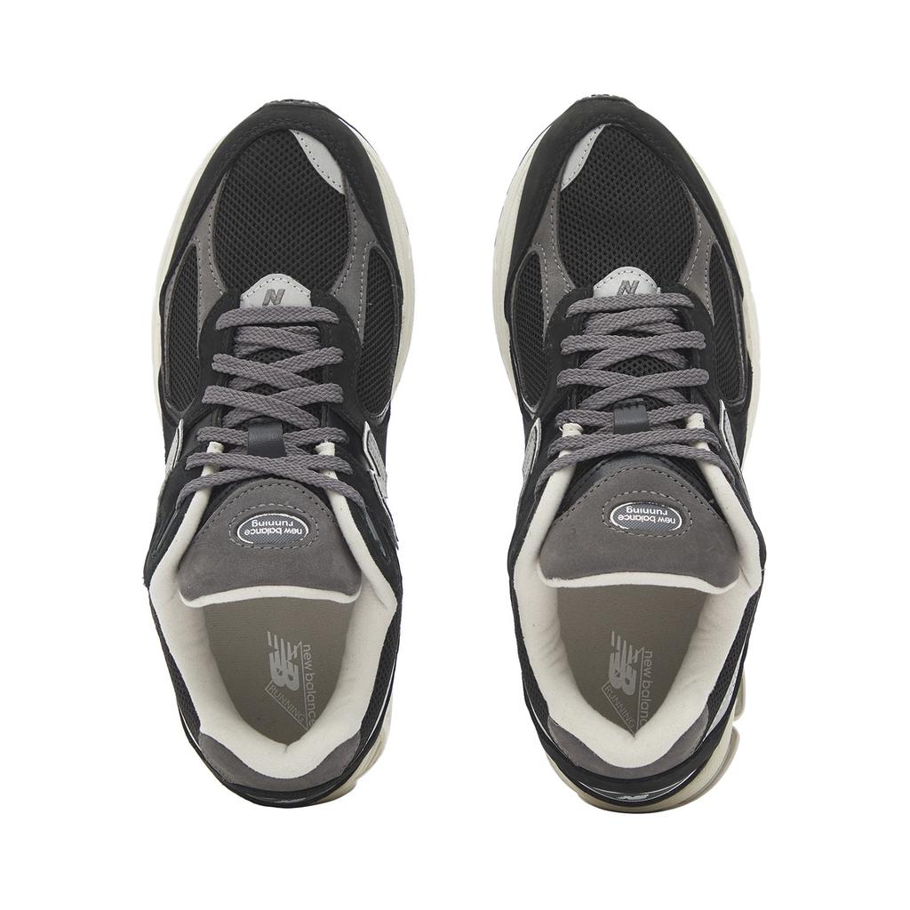 New New Balance 2002R Black Castlerock M2002RNC