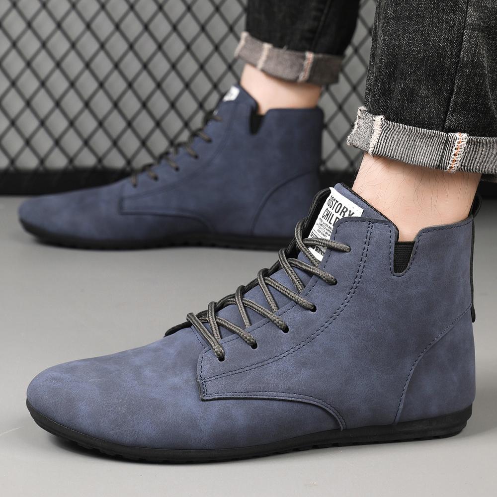 Fashion Men High Top Suede Casual Shoes with Brown Leather Lace Up Ankle Boots Cushioned Insoles Anti Slip Black Sole Retro Style Boots