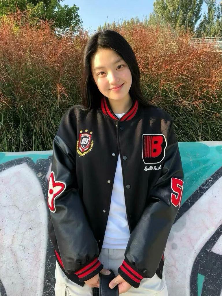 Men's and Women's Trendy American Letter Baseball Jacket, Embroidery Color Block Patchwork, Loose Fit for Autumn and Winter.