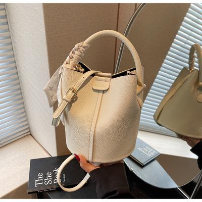 Temperament Underarm Bag Portable Bucket Bag Fashion New Shoulder Bag Casual Solid Color Messenger Bag
