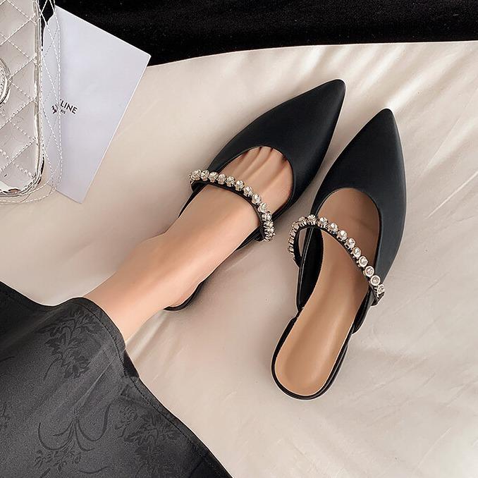 Spot, one word with rhinestone bag head sandals women's 2025 summer new product pointed fashion outer wear women's flat shoes