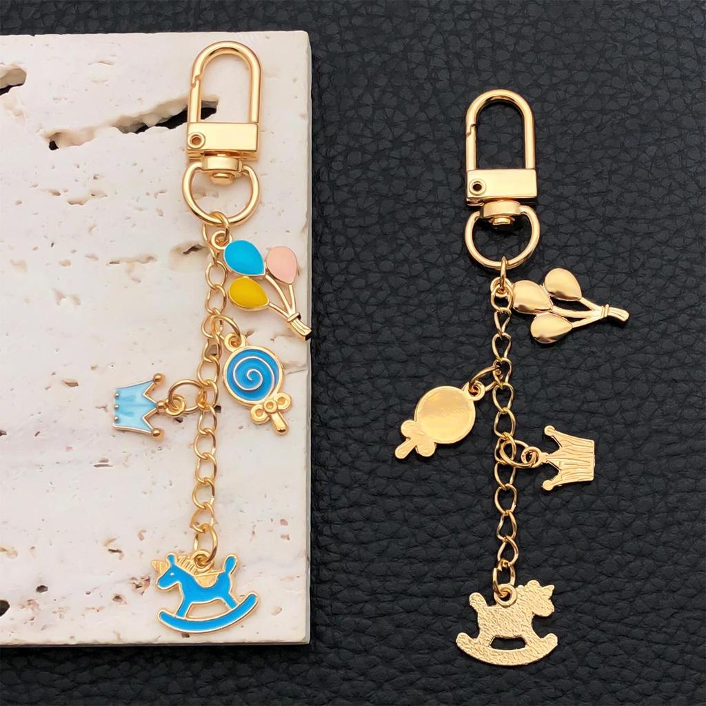 Blå Krona Gung Häst Godis Legering Nyckelring Hänge