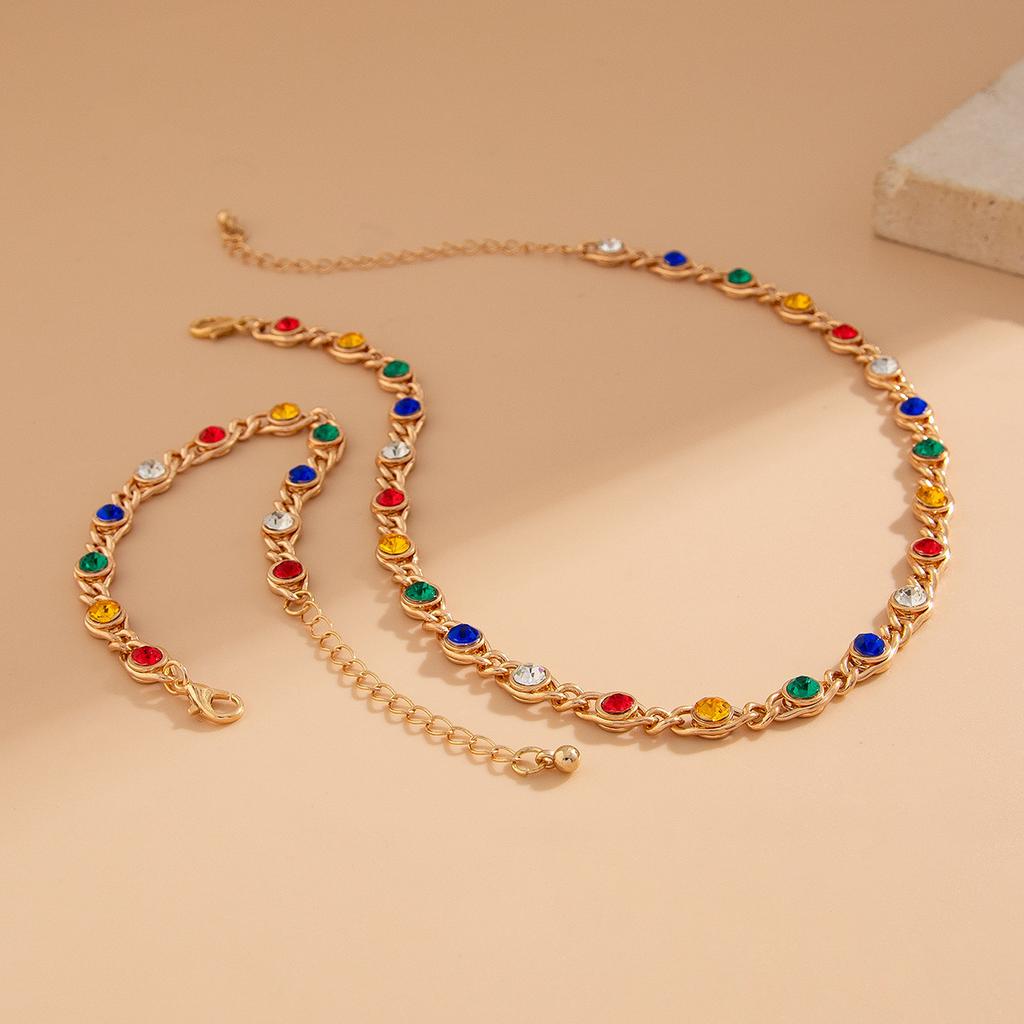 Temperament Light Luxury Colored Rhinestone Necklace Female, Sweet Cool Wind Metal Chain Choker Item Jewelry