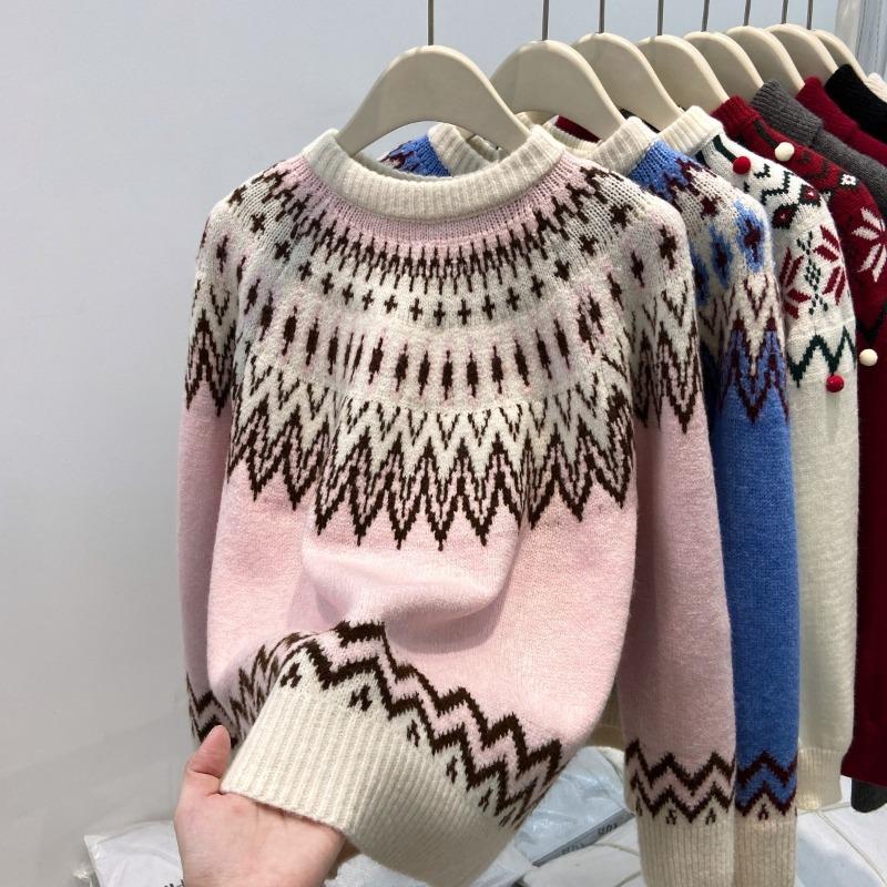 Vintage Crew Neck Jacquard Lazy Wind Bottom Top Women's Winter Fair Island Sweater Age Reducing Thickened Knitted Sweater