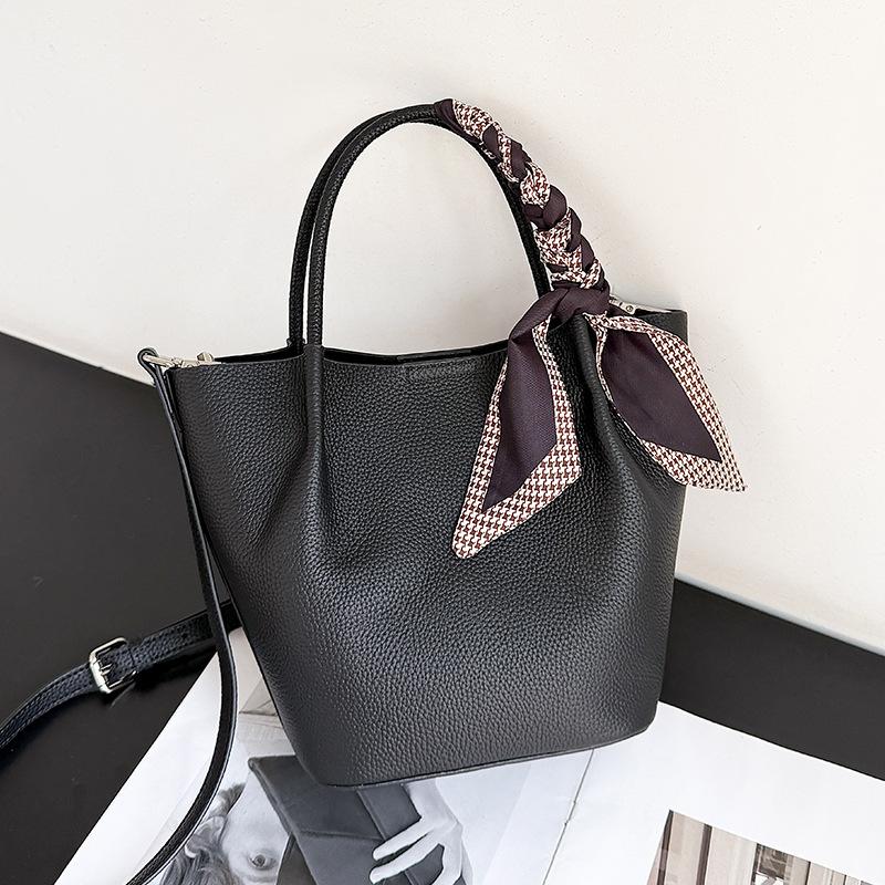 2025 New High-End Bucket Bag, Genuine Leather, Large Capacity, Women's Bag, Top Layer Cowhide, Commuting Basket Bag