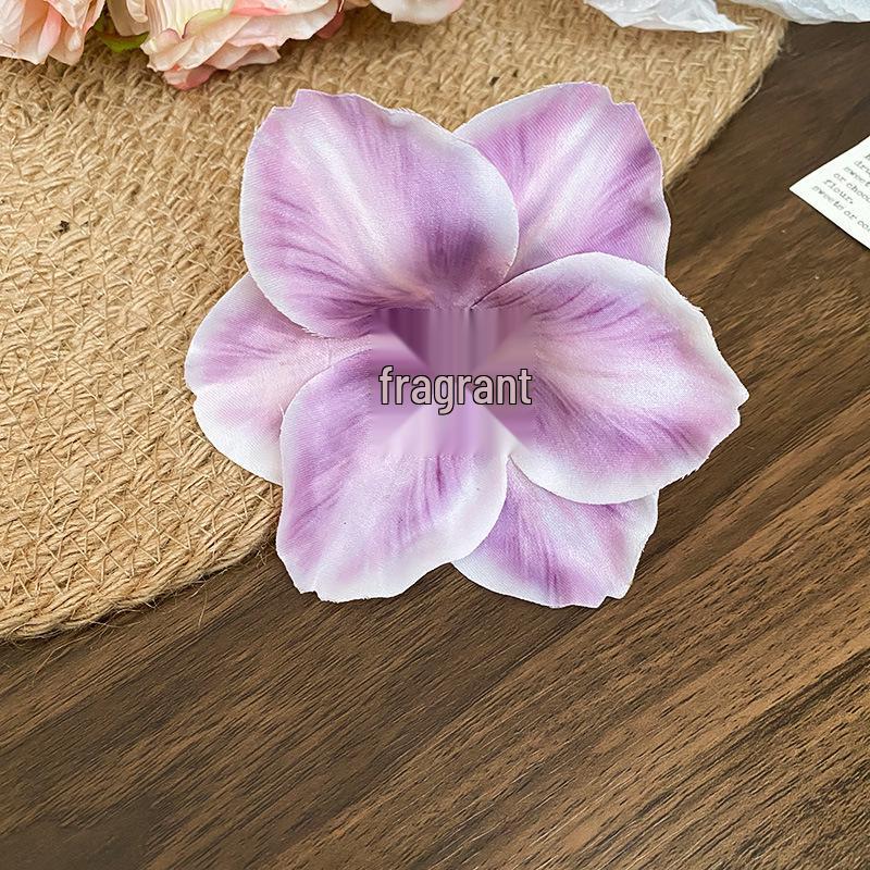 Elegant Floral 3D Hair Clip - Sweet Bangs Duckbill Accessory for Summer