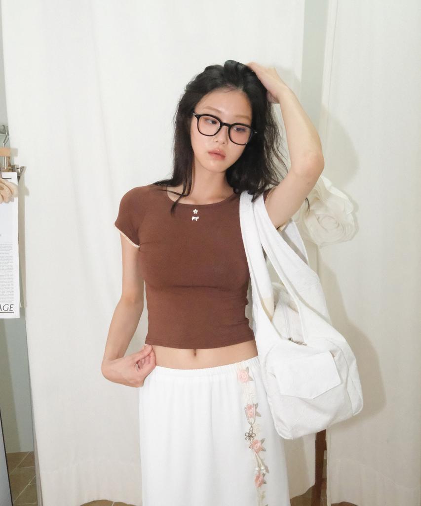 SIWL107 Kitten Crop Tee (Camel)