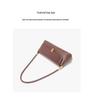 2025 Retro-Stylish Baguette Underarm Bag: Versatile High-End Shoulder Box Bag