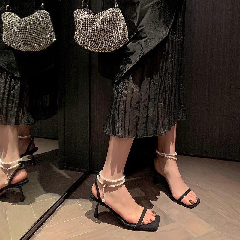 Fashion Summer New Korean Version of Pearl One-strap High Heels Temperament Versatile Open-toe White Sandals for Women To Wear Outside