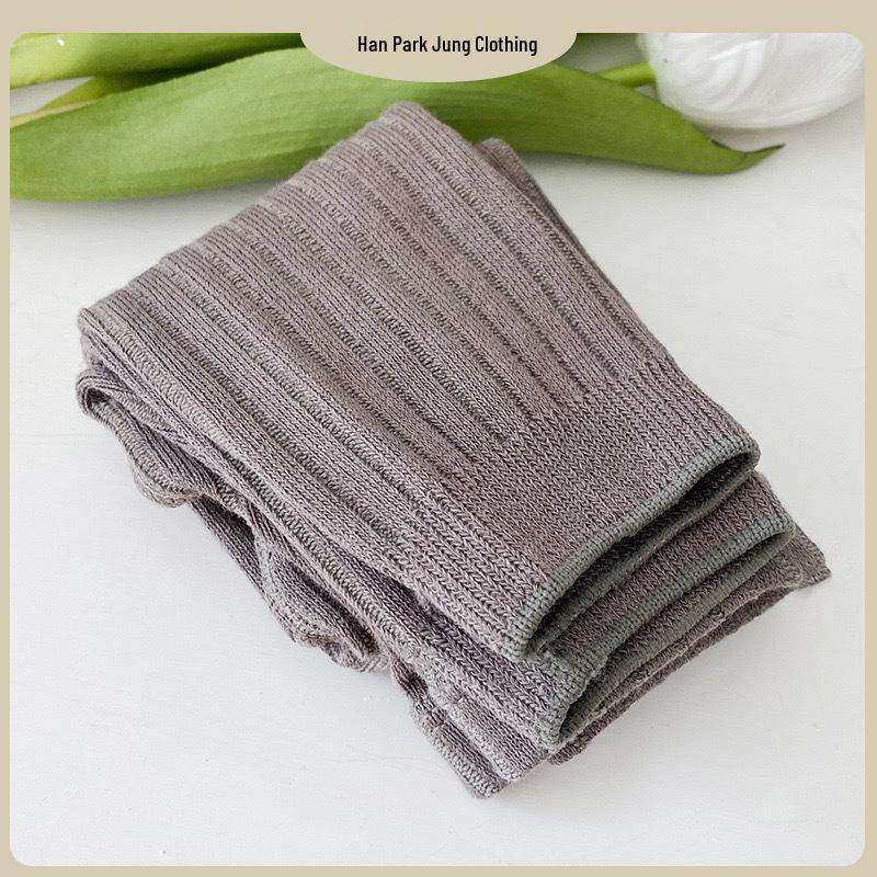 Kids' Korean Style Casual Nine Point Leggings for Spring & Autumn. Elastic and Comfortable Baby Girls' Pantyhose.