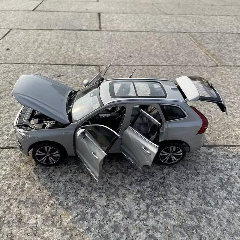 New 1:18 2023 VOLVOs XC60 SUV Alloy Car Model Diecast Metal Toy Vehicle Car Model Simulation Collection Children Gift Decoration