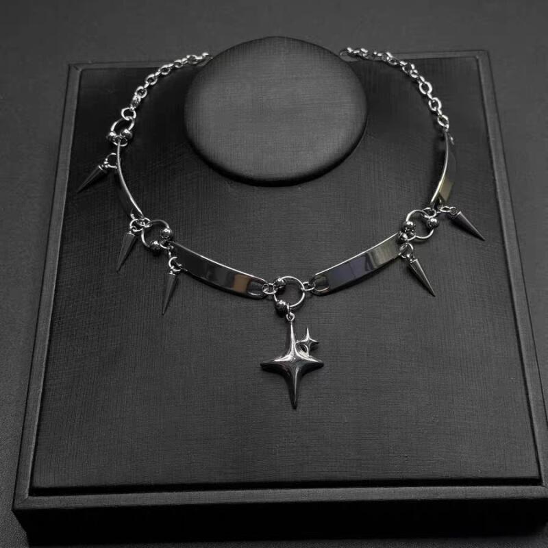 Hiphop Punk Nietenstern Anhänger Halskette für Männer Frauen Gothic Geometrisch Metall Spleiß Halskette Y2K Rock Schmuck Zubehör
