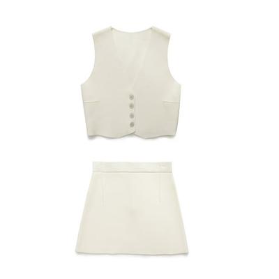 Trajes y combinados – Trajes de falda