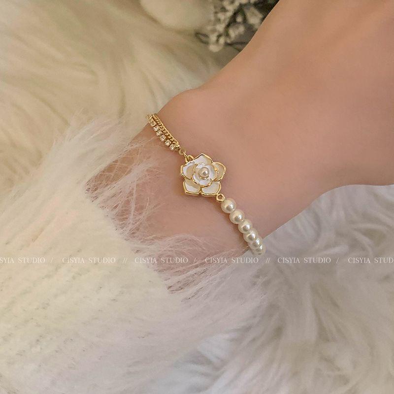 Bracciale Camelia di Perle di Alta Gamma 2024 per Donna – Eleganza Lussuosa & Regalo Raffinato per Studenti o Migliori Amiche