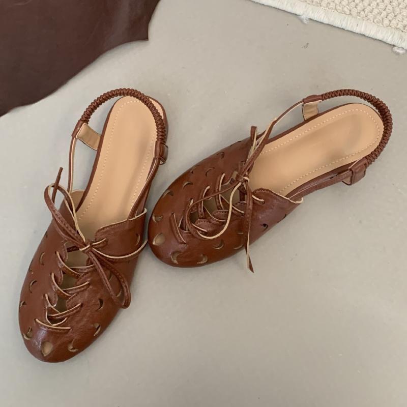 Fashion Retro Hollow Lace-up Low Heel Pumps Women Fashion Roman Style Brand Designer Shoes Comfortable Round Toe Back Strap Casual Shoes