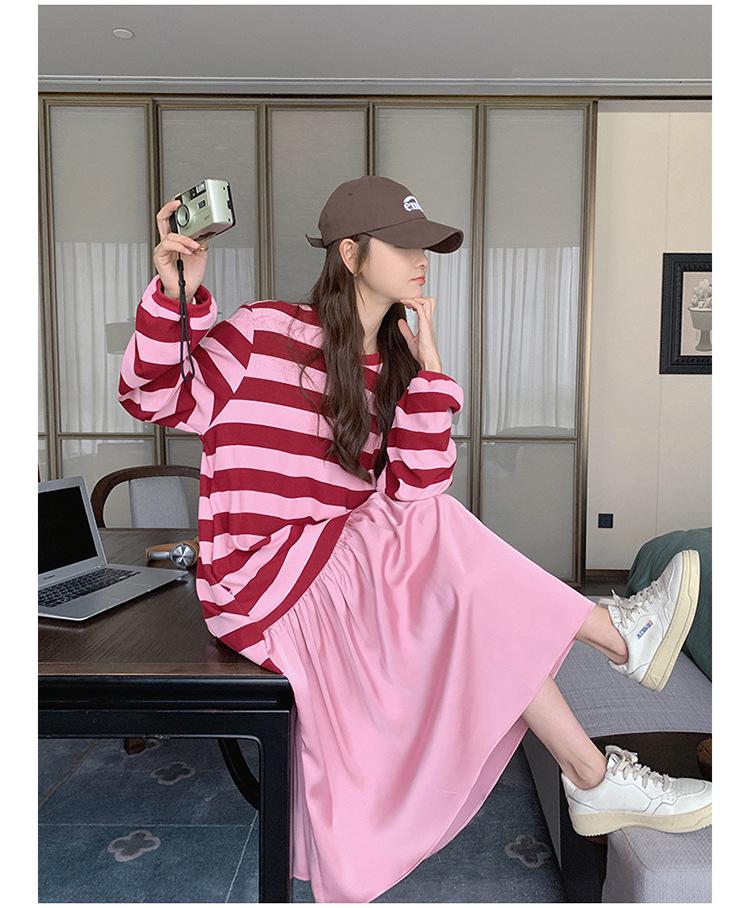 Pink Striped Patchwork Maternity Sweatshirt Dress – Mid-Length 2024 Autumn Retro Loose College Style
