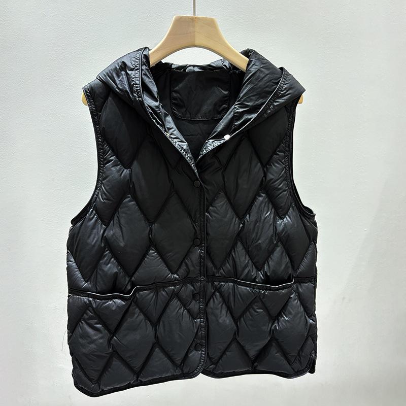 Autumn and winter new hooded short fashion down jacket women's V-shaped pressed line vest white duck down to keep warm in winter