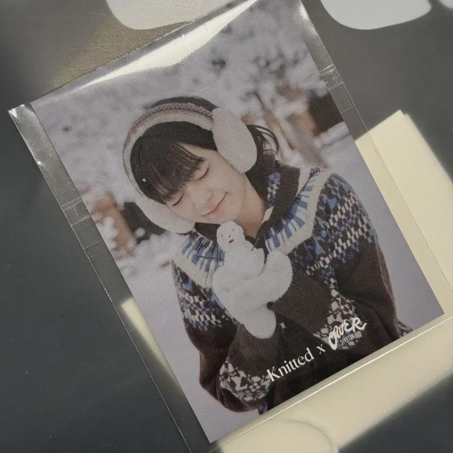 

Qwer Demonstration Knitted Pre-order Benefit Photo Card
