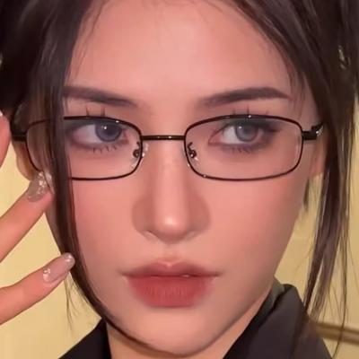Óculos Y2K Harajuku de Armação Pequena Quadrada para Mulheres Retro Prata Metal Óculos de Leitura Bloqueio de Luz Azul