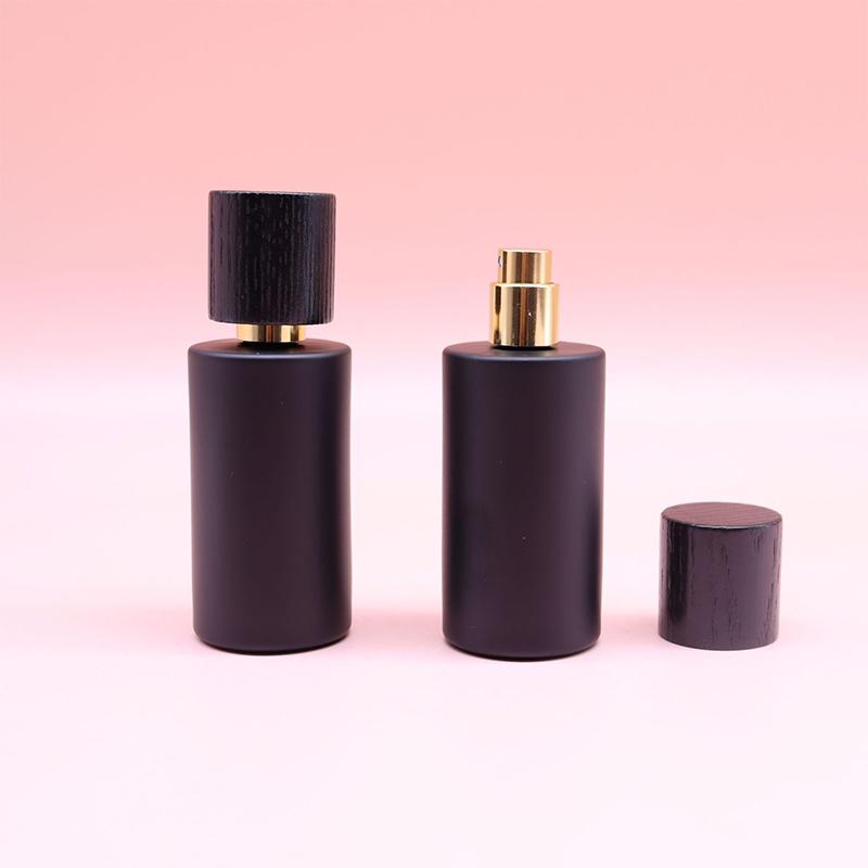 50Ml Black Gold Polyhedral Cover Refillable Thick Glass Spray Perfume Bottle Empty Atomizer Bottle Makeup Cosmetic Container