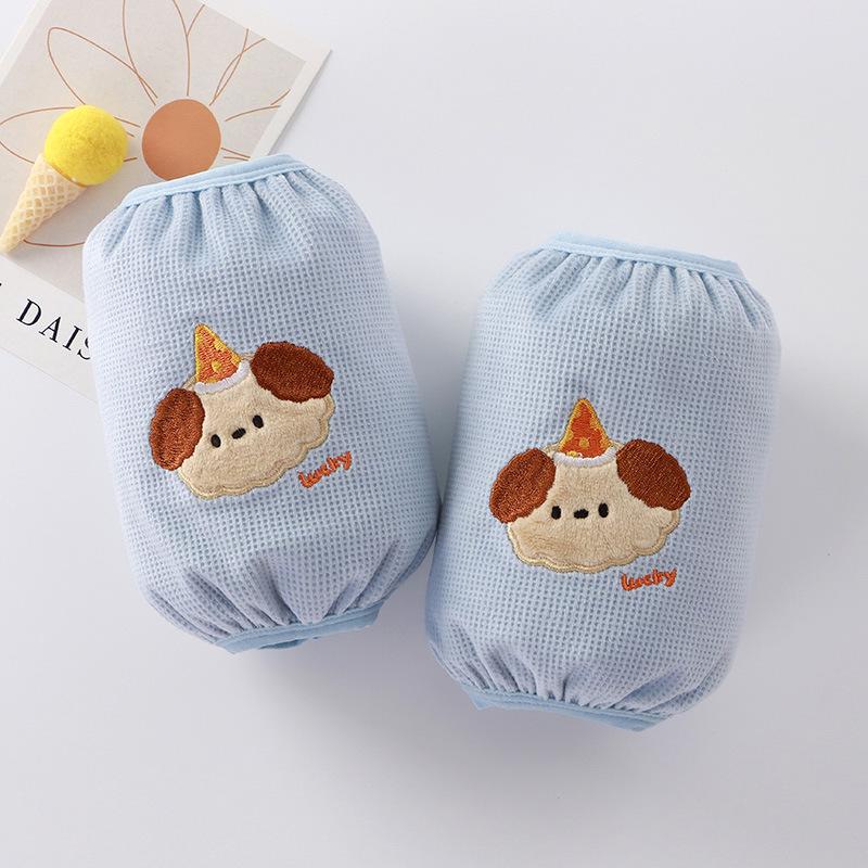 Children's Cartoon Anti-Stain Waffle Oversleeves - Autumn/Winter Down Jacket Cuffs