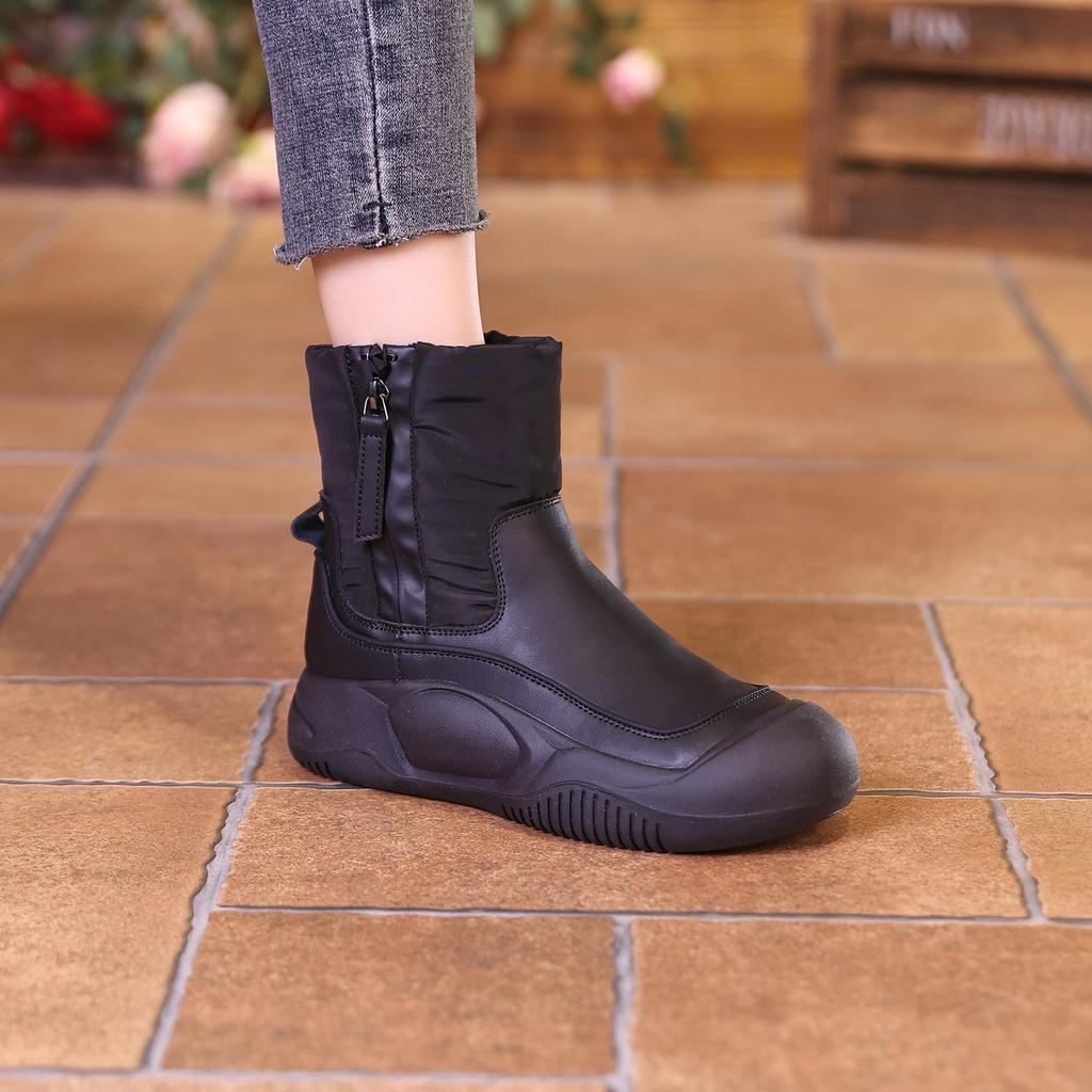 Beliebte Schneestiefel für Damen Neue Winter Damen Martin Stiefel Verdickte Baumwollschuhe für Damen Plus Samt Warm Rutschfest Kurze Stiefel für Damen