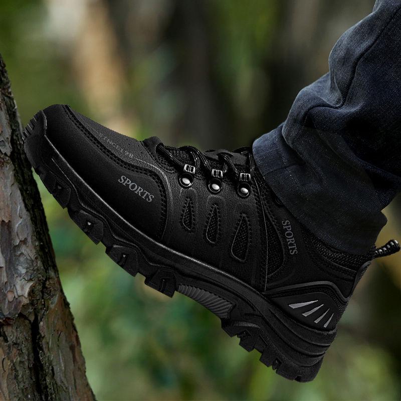 

Men s Non-Slip Hiking Shoes: Wear-Resistant, Travel-Ready, Autumn/Winter, Height-Boosting, Ideal for Middle-Aged Travelers. 42