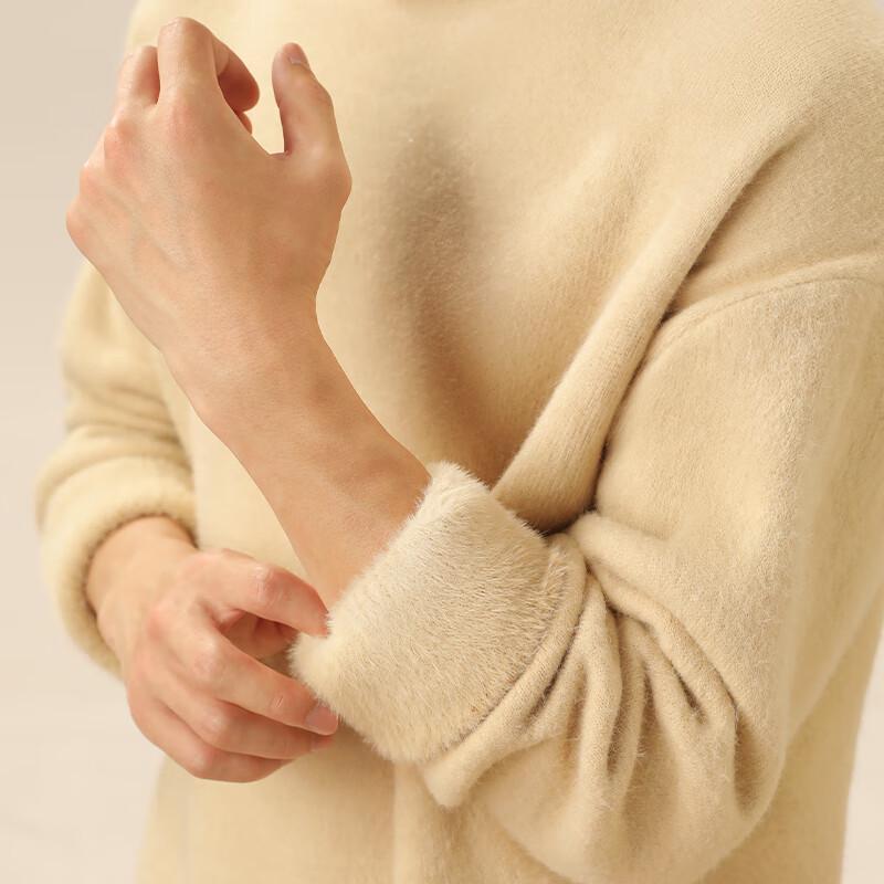 Men's Winter Warm Fleece-Lined Round Neck Knit Sweater
